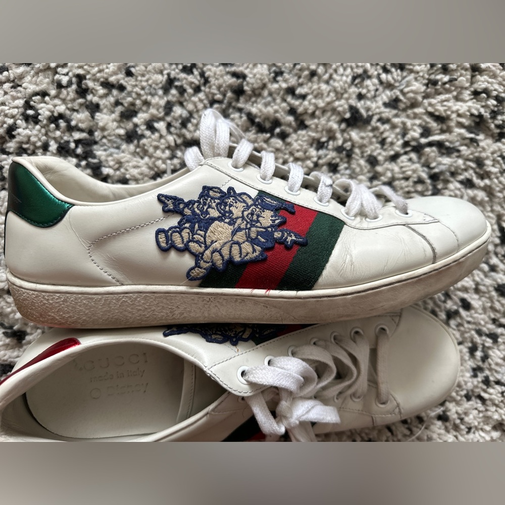 Men’s Gucci Ace Sneakers with Three Little Pigs size 9.5
